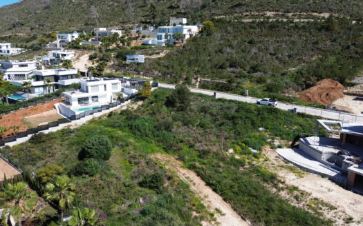 Parcelas en venta en Jávea con vistas panorámicas al Montgo de Javea.