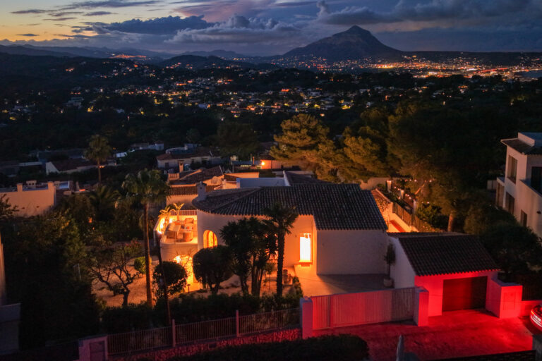 Inmobiliaria en Jávea villas y pisos