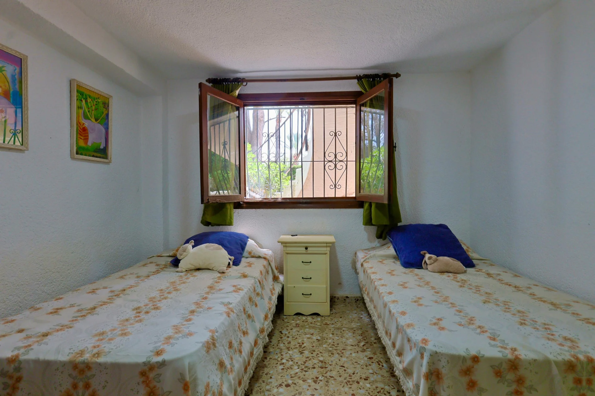 Villa con Encanto en Venta en Jávea, a Pocos Minutos de la Playa del Arenal