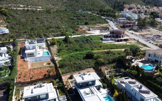 Parcelas en venta en Jávea con vistas panorámicas al Montgo de Javea.