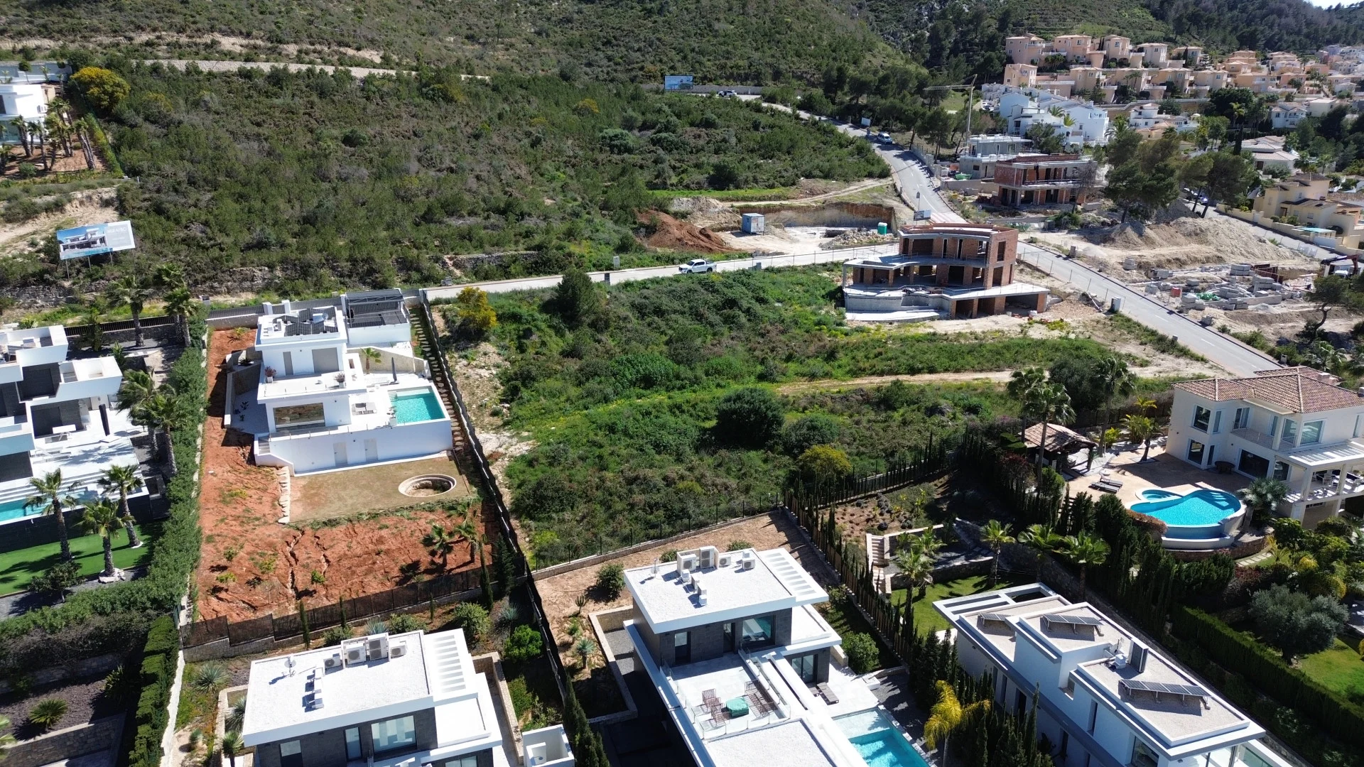 Parcelas en venta en Jávea con vistas panorámicas al Montgo de Javea.