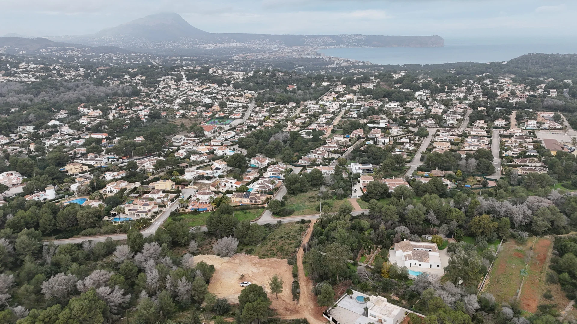 Parcela urbana llana de 1.000 m² en venta en la Urbanización de Jávea Park