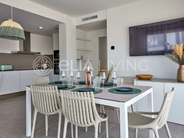 Apartamento en venta Jávea a escasos metros de la playa del Arenal.