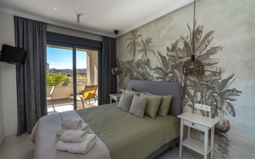 Apartamento en Jávea en la exclusiva urbanización Isleta Marina.