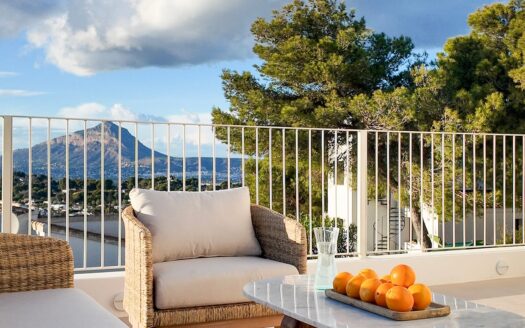Villa en Jávea con vistas panoramicas.