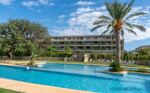 Apartamento en Dénia con 2 dormitorios y 2 baños