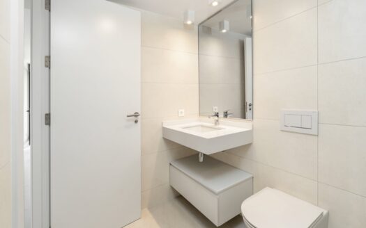 Apartamento en Dénia con 2 dormitorios y 2 baños