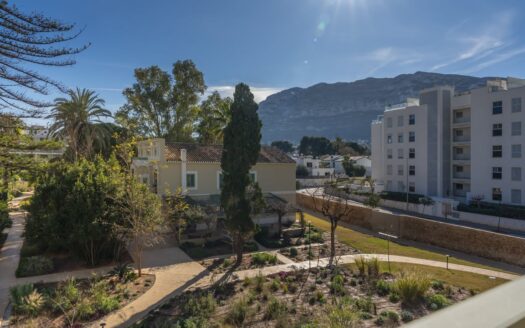 Apartamento en Dénia con 2 dormitorios y 2 baños