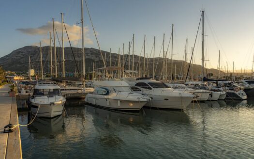 Lujoso atico en venta en Denia.