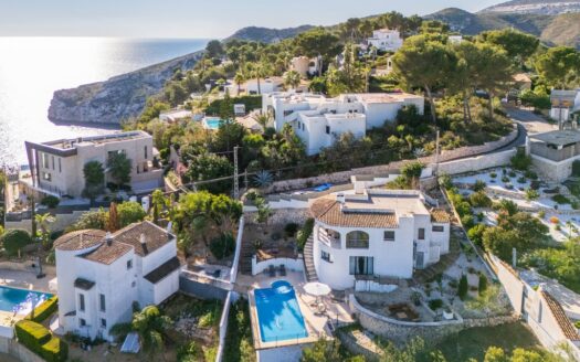 Villa en Jávea con 3 dormitorios y 3 baños