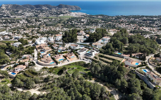 Parcela en venta en una de las ubicaciones mas prestigiosas de Moraira.