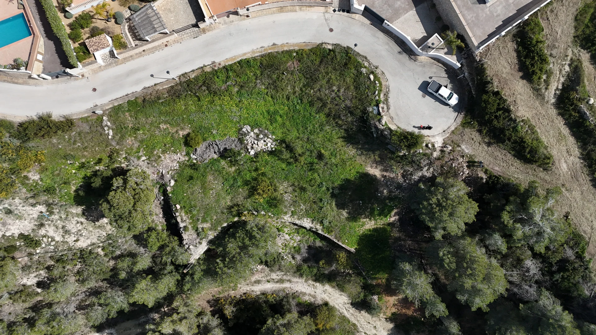 Parcela en venta en una de las ubicaciones mas prestigiosas de Moraira.