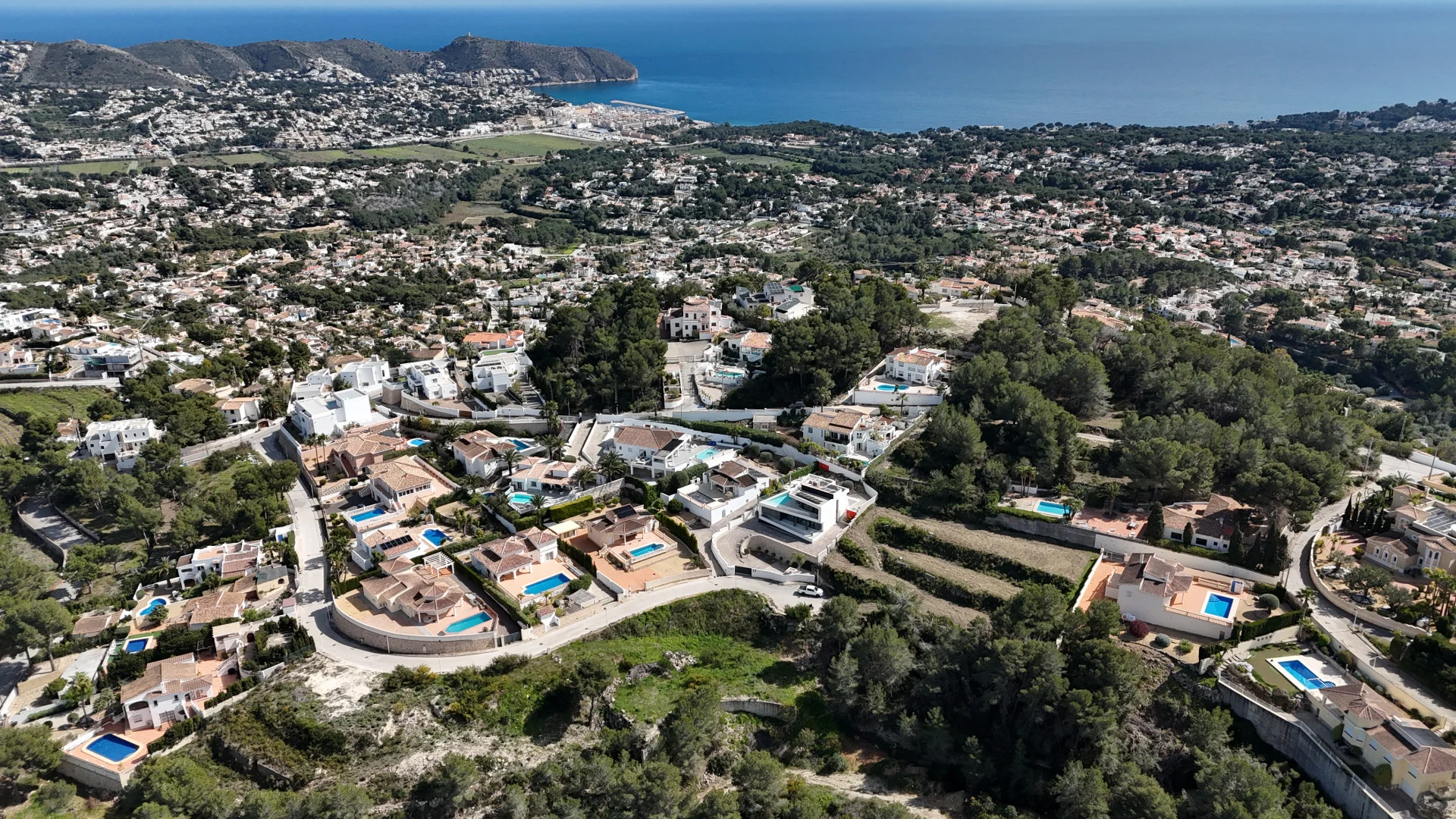 Parcela en venta en una de las ubicaciones mas prestigiosas de Moraira.