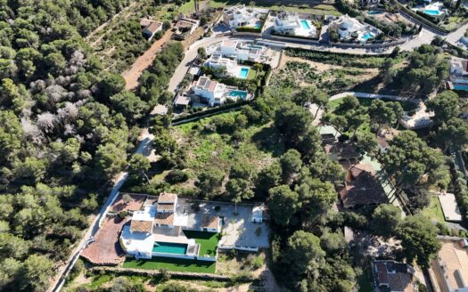 Parcela de 4.453m2 en venta en Javea.