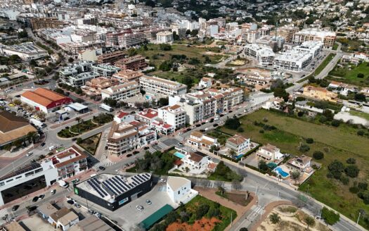 Parcela para promocion residencial de apartamentos en venta en Javea.