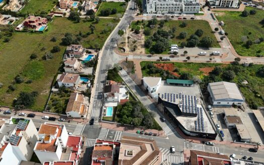 Parcela para promocion residencial de apartamentos en venta en Javea.