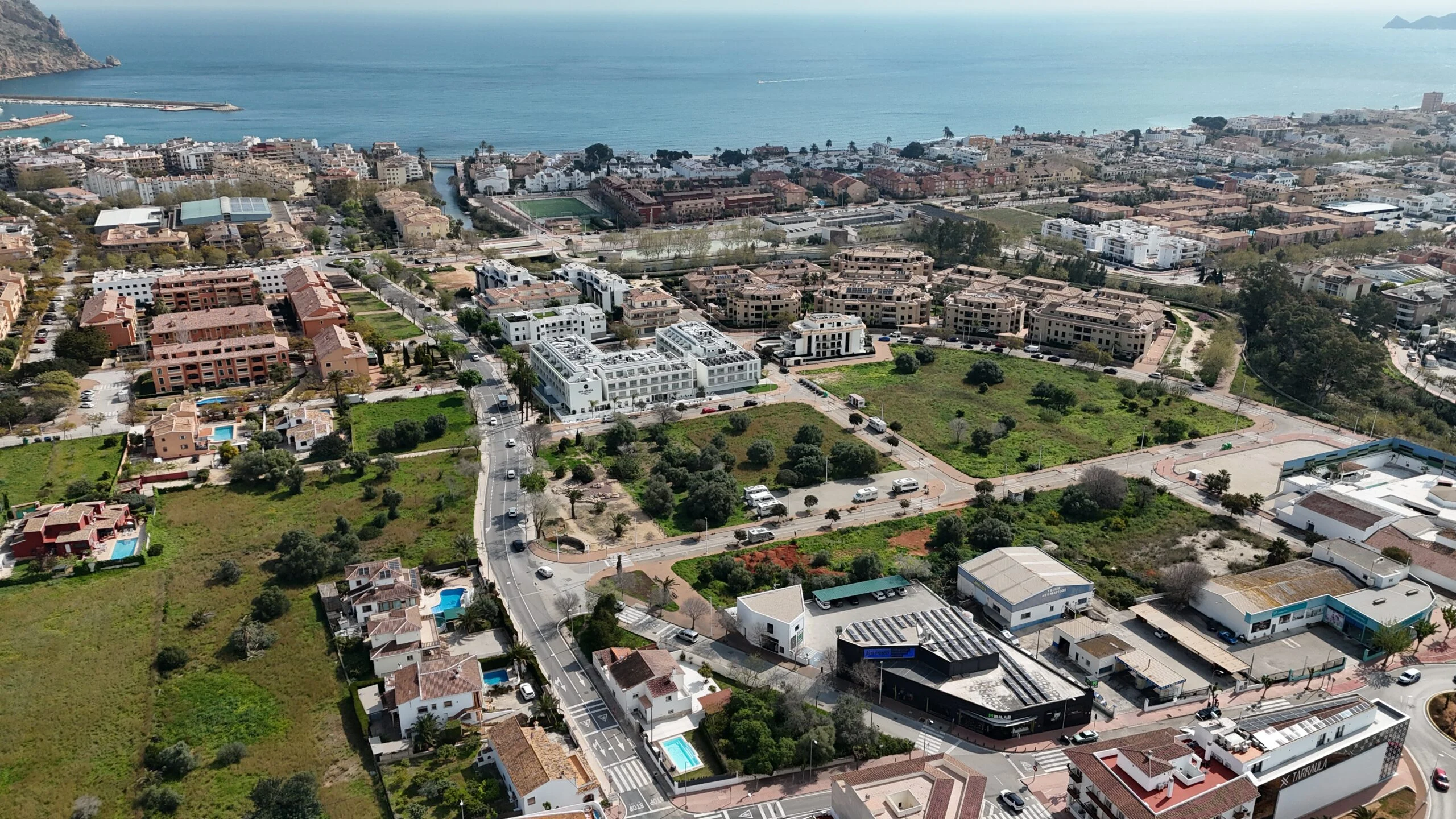 Parcela para promocion residencial de apartamentos en venta en Javea.