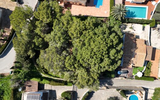 Parcela en venta a 1km de la playa del arenal.