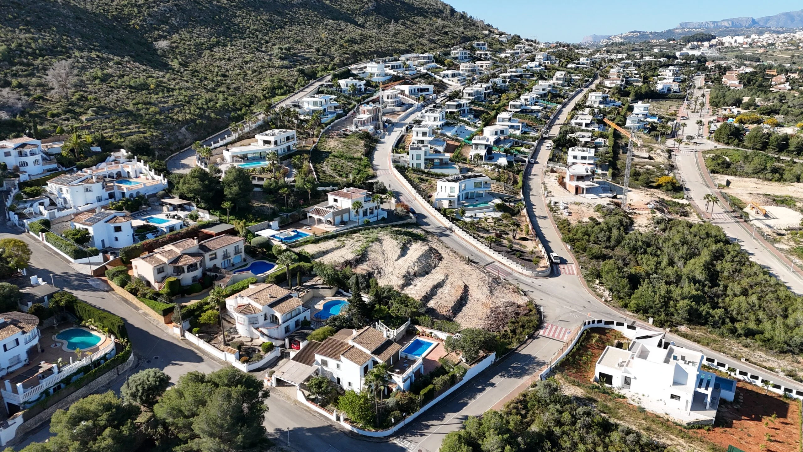 Parcela en venta con vistas panoramicas en Villes del Vent.