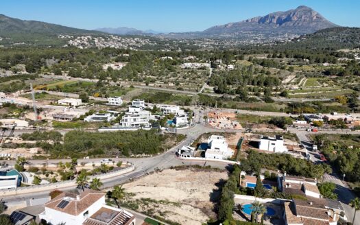 Parcela en venta con vistas panoramicas en Villes del Vent.