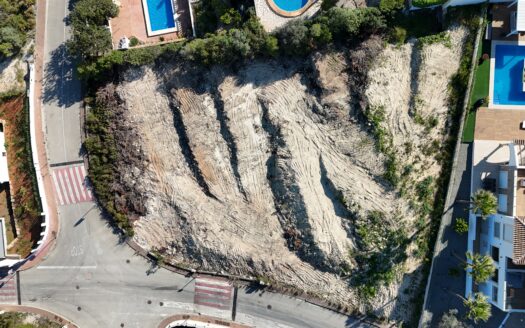 Parcela en venta con vistas panoramicas en Villes del Vent.