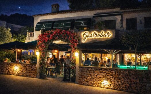 Restaurante en Moraira con 9 dormitorios y 8 baños