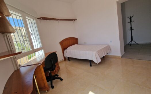 Villa en Benitachell / El Poble Nou de Benitatxell con 5 dormitorios y 3 baños