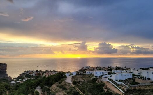 Villa en Benitachell / El Poble Nou de Benitatxell con 5 dormitorios y 3 baños