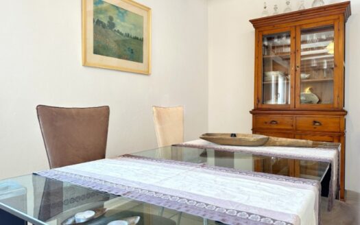 Villa en Teulada con 3 dormitorios y 2 baños