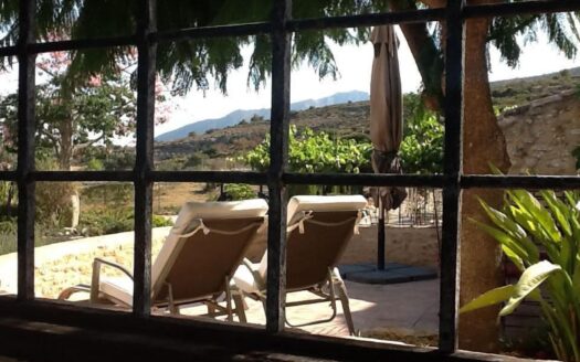 Finca en Benissa con 8 dormitorios y 8 baños