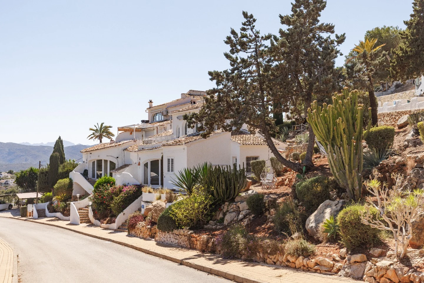 Adosado en venta en Javea con vistas al mar.