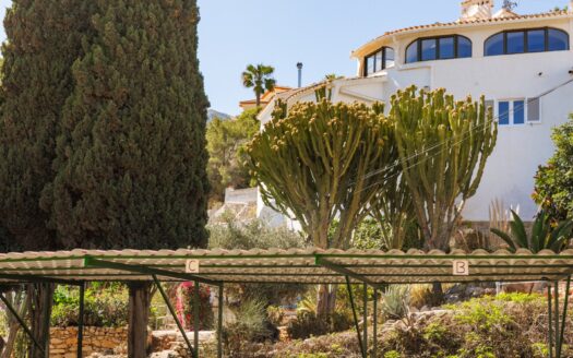 Casa en Jávea / Xàbia con 4 dormitorios y 2 baños