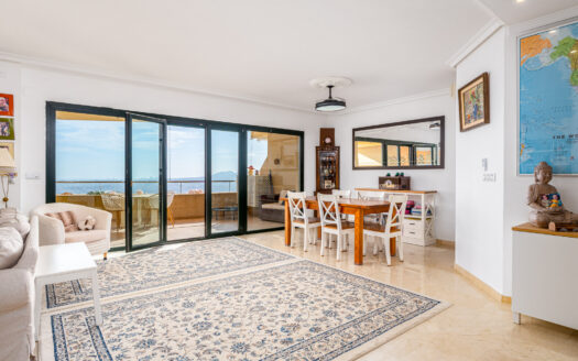 Penthouse en Altea con 2 dormitorios y 2 baños