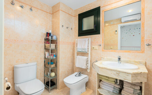 Penthouse en Altea con 2 dormitorios y 2 baños