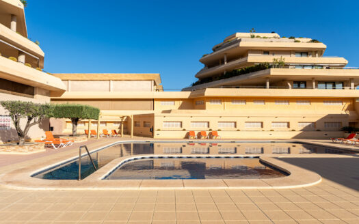 Penthouse en Altea con 2 dormitorios y 2 baños