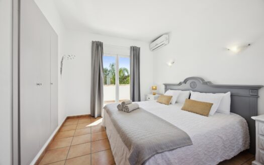 Villa en Jávea / Xàbia con 3 dormitorios y 2 baños