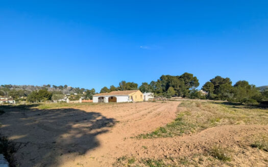 Parcela rustica en Jávea / Xàbia con  dormitorios y 0 baños