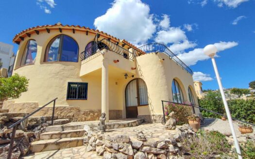 Villa en Benitachell / El Poble Nou de Benitatxell con 3 dormitorios y 2 baños