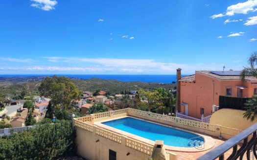 Villa en Benitachell / El Poble Nou de Benitatxell con 3 dormitorios y 2 baños