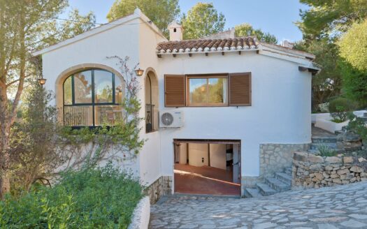 Villa en Jávea / Xàbia con 2 dormitorios y 2 baños