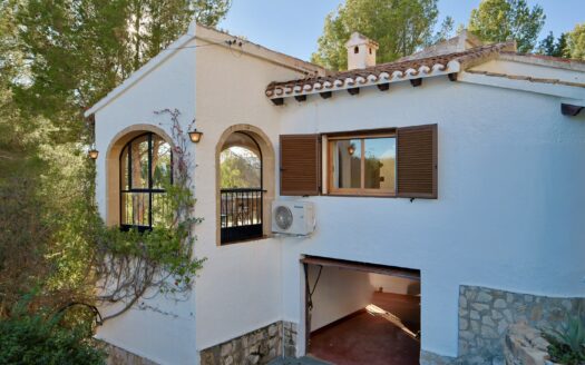 Villa en Jávea / Xàbia con 2 dormitorios y 2 baños