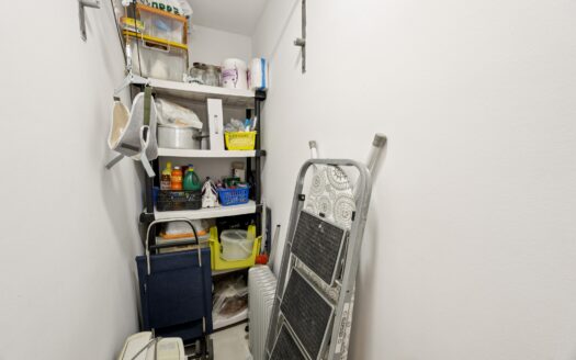 Casa Dénia con 4 dormitorios y 2 baños