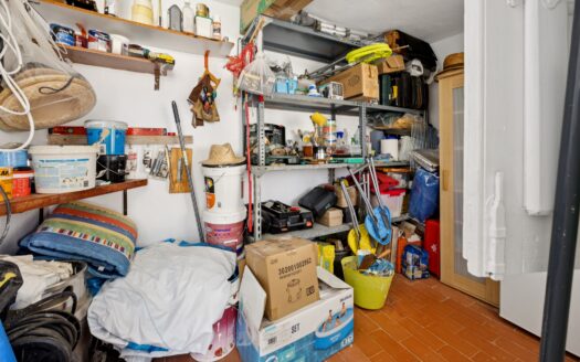 Casa Dénia con 4 dormitorios y 2 baños