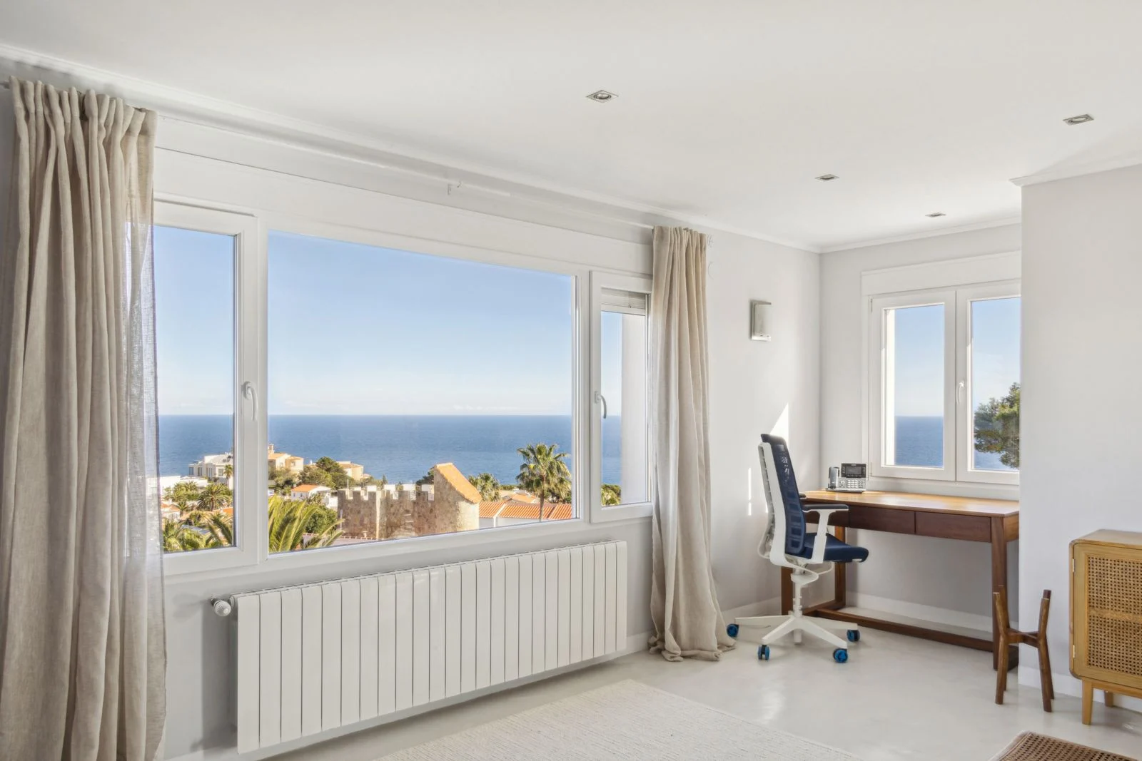 Villa con vistas al mar en venta en Javea