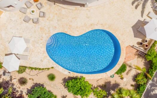 Villa en Moraira con 5 dormitorios y 4 baños