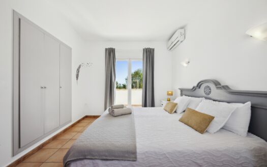 Villa en Jávea / Xàbia con 3 dormitorios y 2 baños