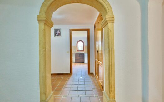 Villa en Jávea / Xàbia con 5 dormitorios y 4 baños