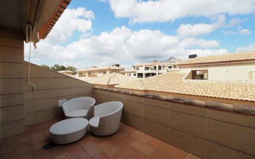 Casa en Jávea / Xàbia con 5 dormitorios y 3 baños