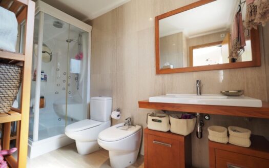 Casa en Jávea / Xàbia con 5 dormitorios y 3 baños