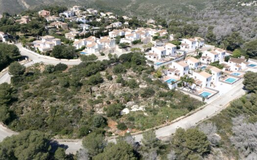 Parcela en venta en javea para la construccion de 9 bungalows.